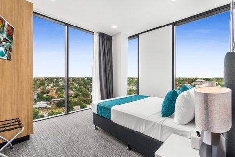 Essence Suites Taringa - Accommodation Broome 4