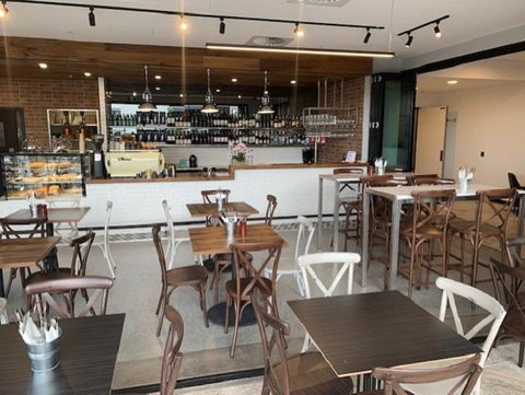 Essence Suites Taringa - Accommodation Broome 5