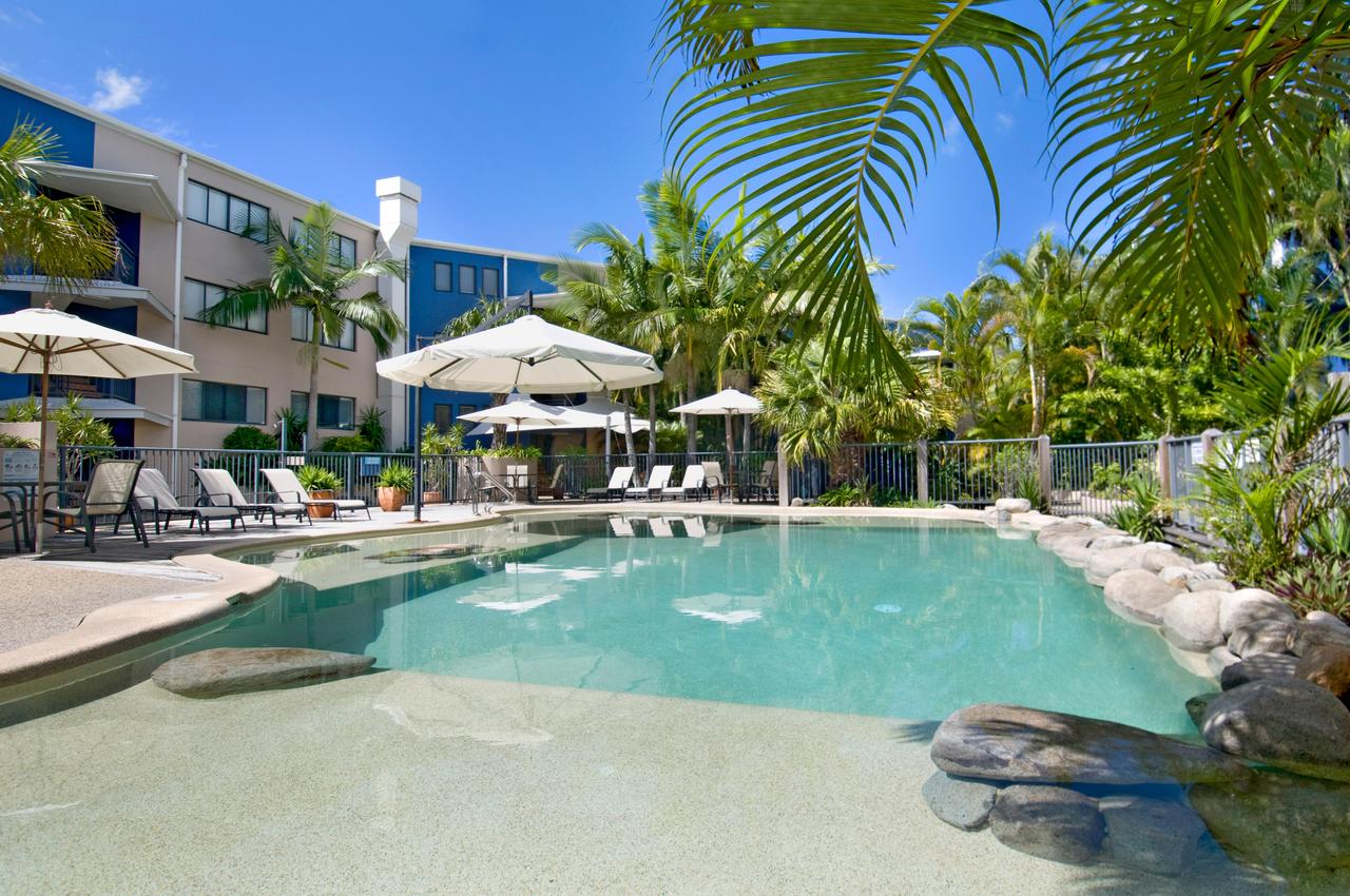 Dicky Beach QLD Accommodation Broome