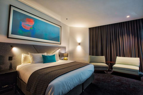 Eatons Hill Hotel - Accommodation Broome 12