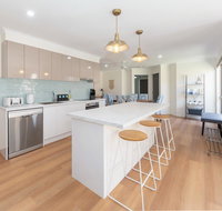 Waterfront Theme Park Getaway - Accommodation Broome