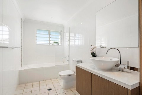 Nautilus On The Hill - Airlie Beach - Accommodation Broome 24