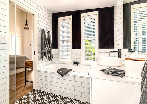 Hampton Estate Wines - Accommodation Broome 8