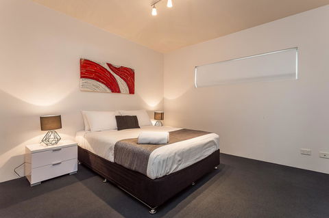 Oxygen Apartments - Accommodation Broome 22
