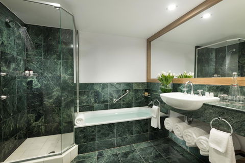 Sofitel Gold Coast Broadbeach - Accommodation Broome 2