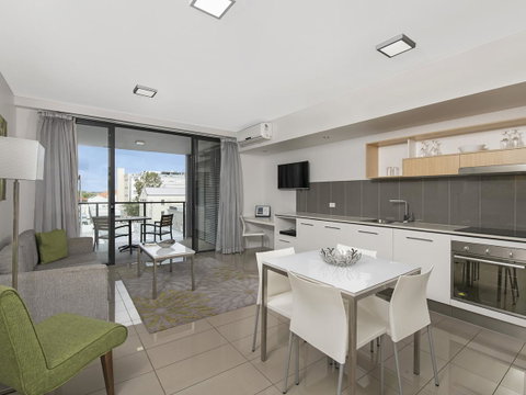 Atrio Apartments - Accommodation Broome 6