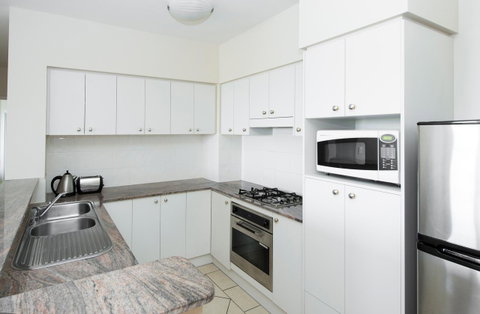 The Oasis Apartments - Accommodation Broome 11