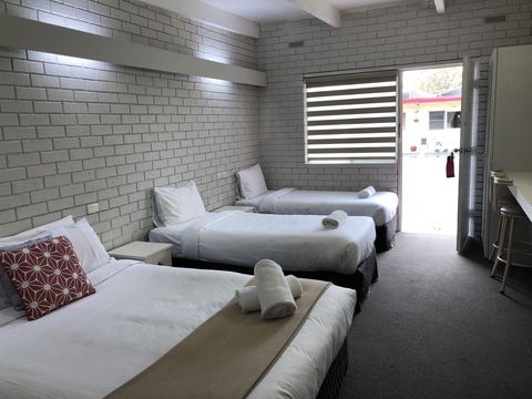 Wattle Motel - Accommodation Broome 3