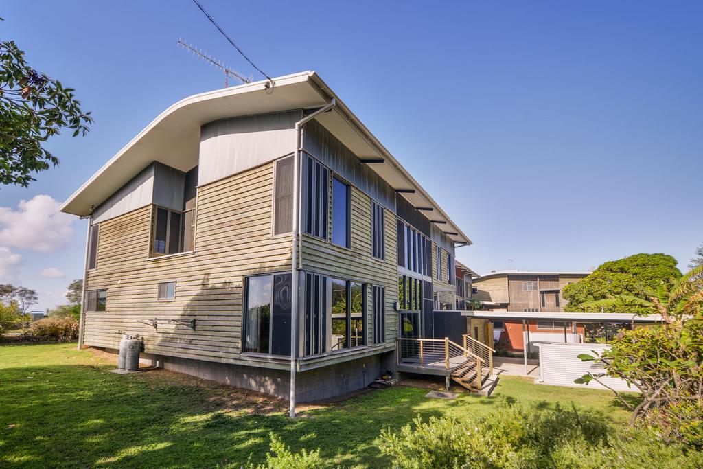 Point Lookout QLD Accommodation Broome