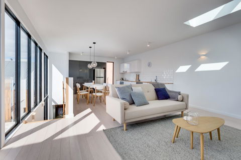 White Room Apartments - Accommodation Broome 0