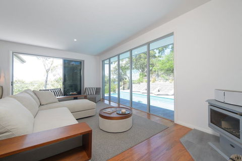 YARINGA - Retreat Style Accomodation With Swimming Pool - Accommodation Broome 0