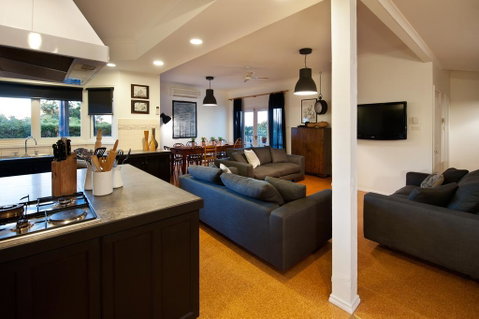 York House Daylesford - Accommodation Broome 2
