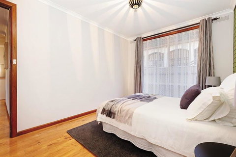 Your Ballarat Home - Accommodation Broome 3
