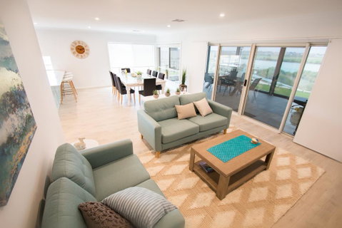 Serenity And Sweeping Murray River Views - Accommodation Broome 3