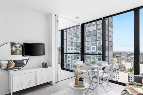 A 2BR Apt Next To Melbourne Central FREE Parking - Accommodation Broome 3