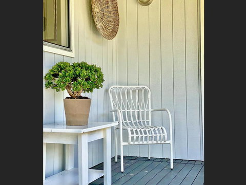 A AMITY BEACH BABY - Accommodation Broome 1