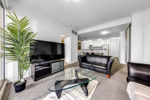A Comfy 2BR Apt Right Next To Darling Harbour - Accommodation Broome 0