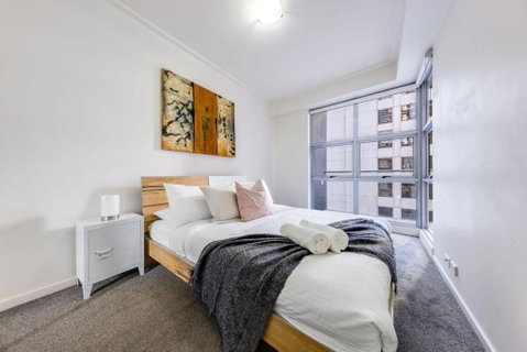 A Comfy 2BR Apt Right Next To Darling Harbour - Accommodation Broome 3