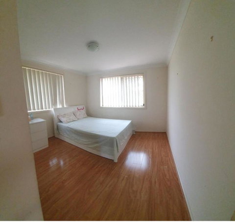 A Cosy Private Bedroom For You (2) - Accommodation Broome 1