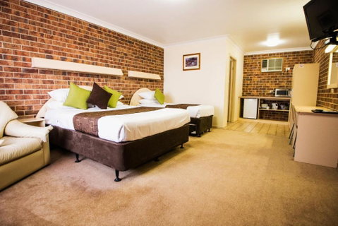 A Line Motel - Accommodation Broome 1