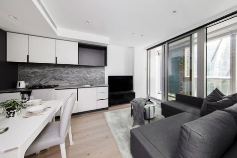 A Spacious & Lux Apt For 5 Next To Southern Cross - Accommodation Broome 1