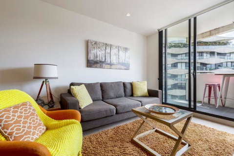 Abbotsford Short Stay Luxury Style & Location - Accommodation Broome 3