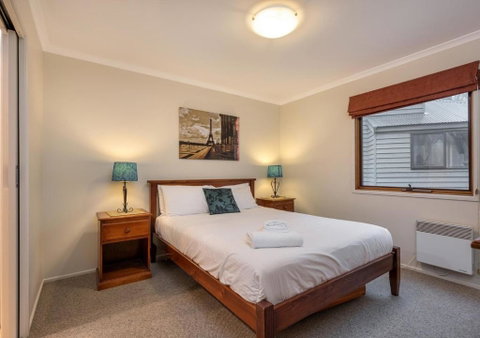 Absinthe - Accommodation Broome 2