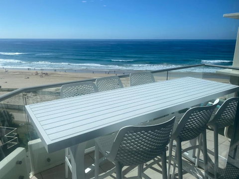 Absolute Beach Frontage Two Bedroom - Accommodation Broome 0
