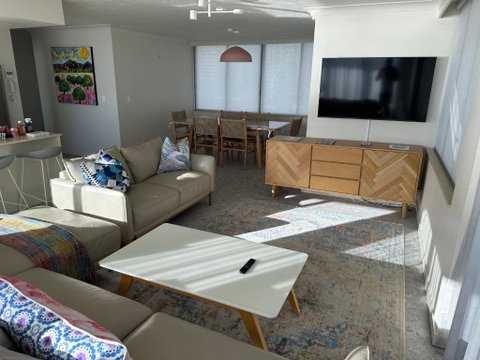 Absolute Beach Frontage Two Bedroom - Accommodation Broome 3