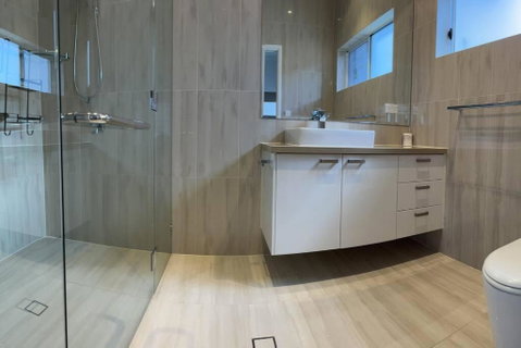 Absolute Beachfront 2 Bedroom Luxury Holiday Apartment - Accommodation Broome 4