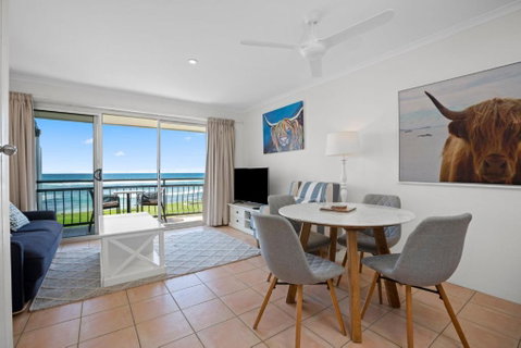 Absolute Beachfront Apartment 9T - Accommodation Broome 0