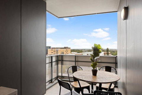 Adelaide City Oasis: Parking, Pool, Gym, Cinema, Inc. - Accommodation Broome 4