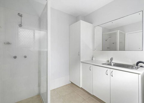 Adrift, 5B Scott Street - Accommodation Broome 2