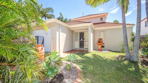 Air Conditioned Pet Friendly Canal Home With Wifi - Accommodation Broome 1