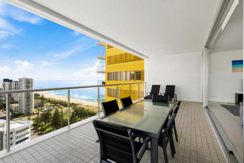 Air On Broadbeach - Hosted By Coastal Letting - Accommodation Broome 0