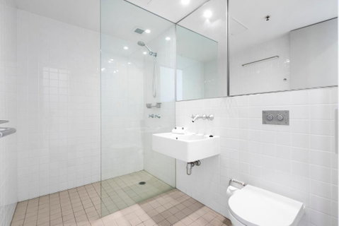 Air On Broadbeach - Hosted By Coastal Letting - Accommodation Broome 2