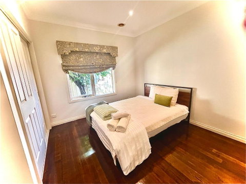 A Beautiful Home - Accommodation Broome 4