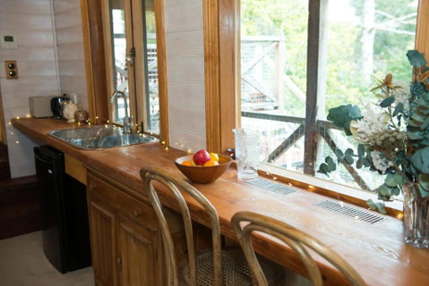 Adelaide Hills Camellia Cottage Wifi - Accommodation Broome 4