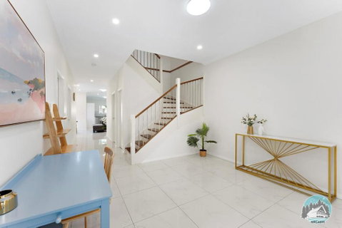 Aircabin - Panania - Sydney - Cozy - 5 Beds House - Accommodation Broome 2