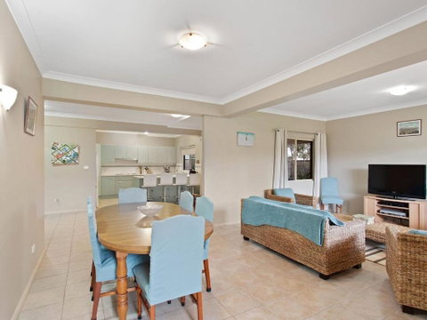 Ajax Avenue 6 - Accommodation Broome 1