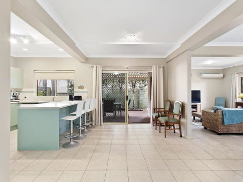 Ajax Avenue 6 - Accommodation Broome 2