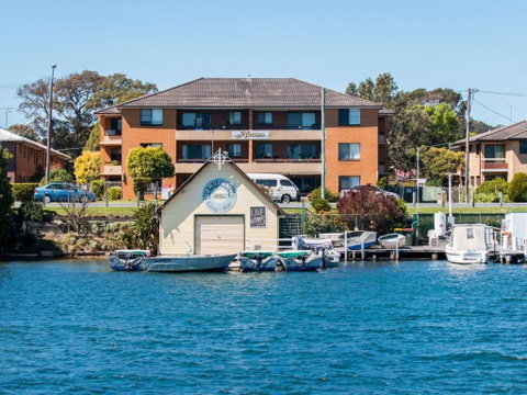 Akuna 3 Ground Floor Opposite Wallis Lake - Accommodation Broome 0