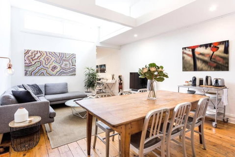 Albert Park Victorian House With Style And Art Gallery - Accommodation Broome 3