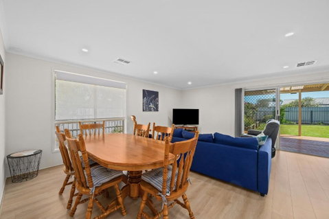 Aldinga Rose - Aldinga Beach - C21 SouthCoast Holidays - Accommodation Broome 4
