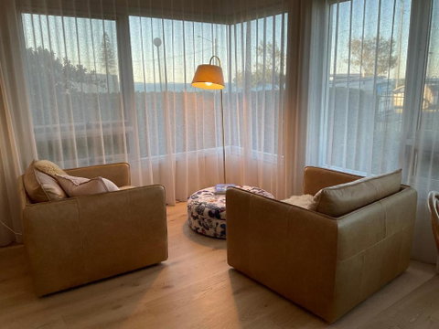 Alex Beachfront Views - Accommodation Broome 1
