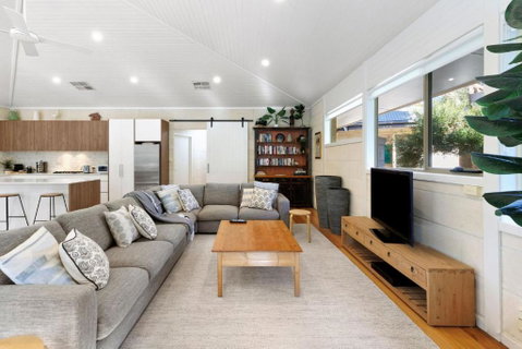 Alexander In Old Lonnie - Accommodation Broome 4