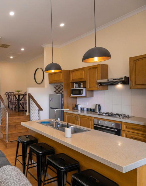 Alfies On Albert Daylesford - Accommodation Broome 2