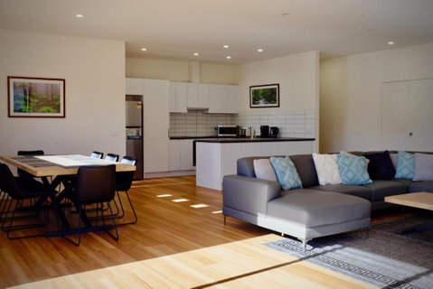 All Seasons Marysville - Accommodation Broome 0