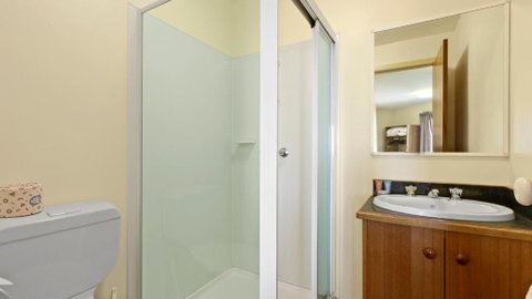 Alpine Heights 18 - Accommodation Broome 2
