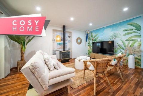 Amazon At Seacombe Gardens - Accommodation Broome 0